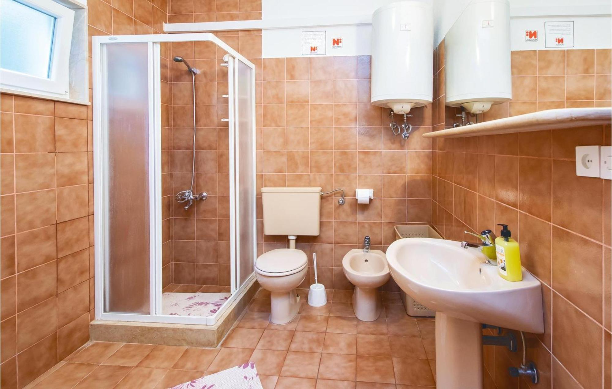 Beautiful Home In Pucisca With Wifi المظهر الخارجي الصورة