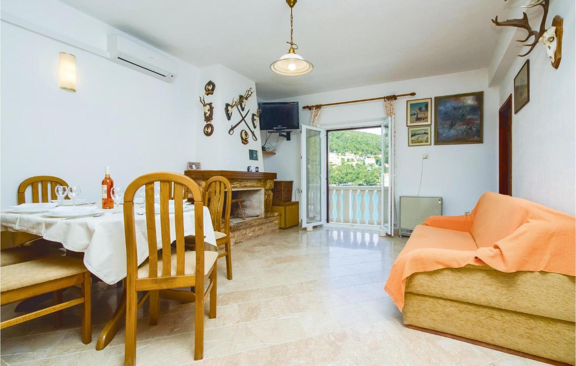 Beautiful Home In Pucisca With Wifi المظهر الخارجي الصورة